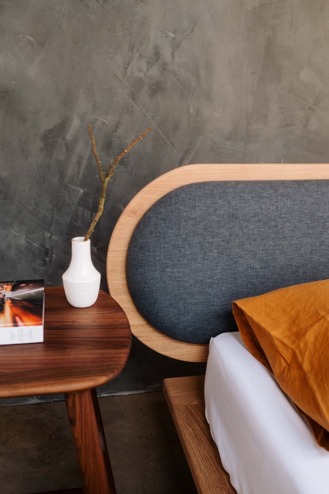 Dreamer Bed Pill Headboard