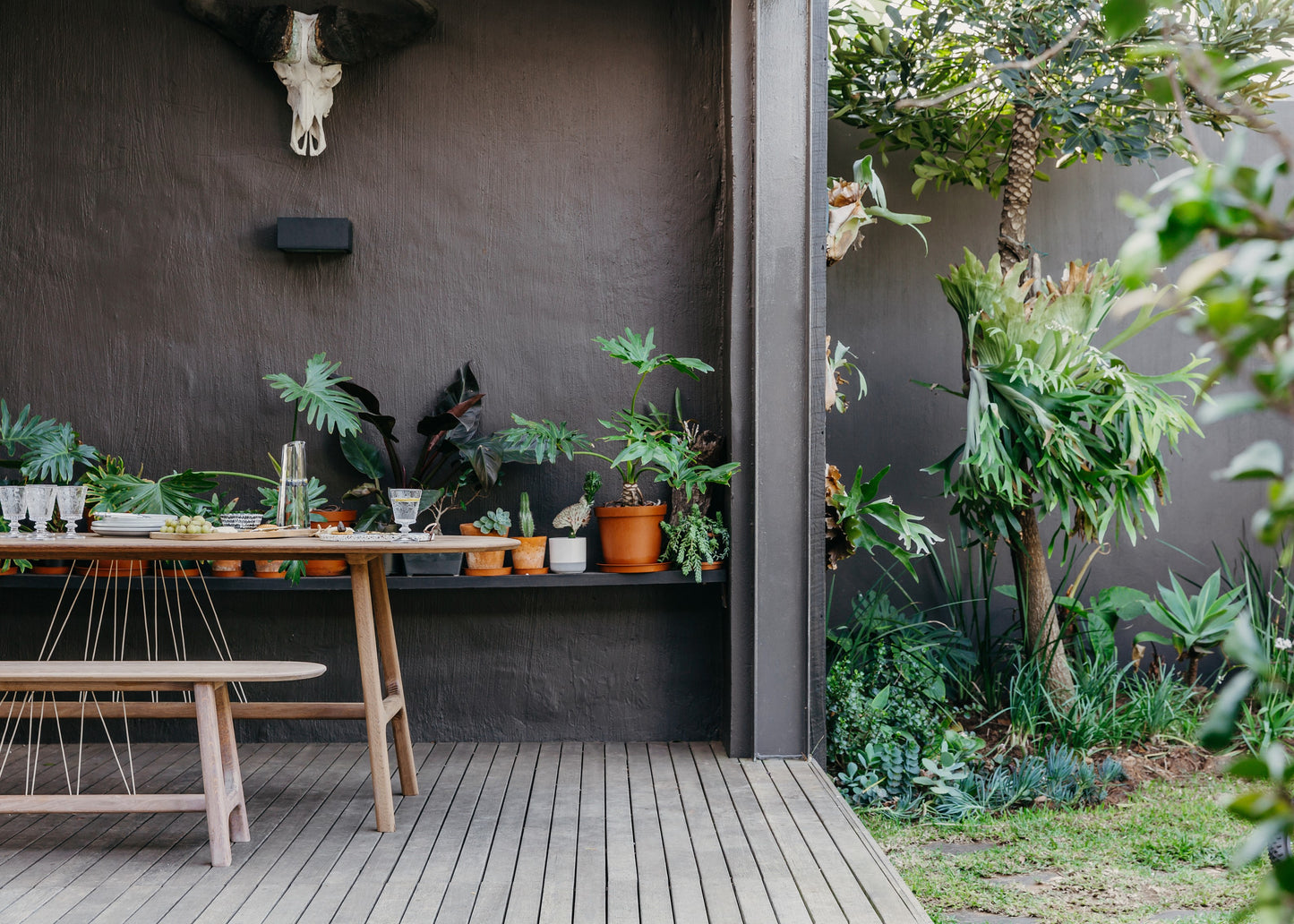Floc Table