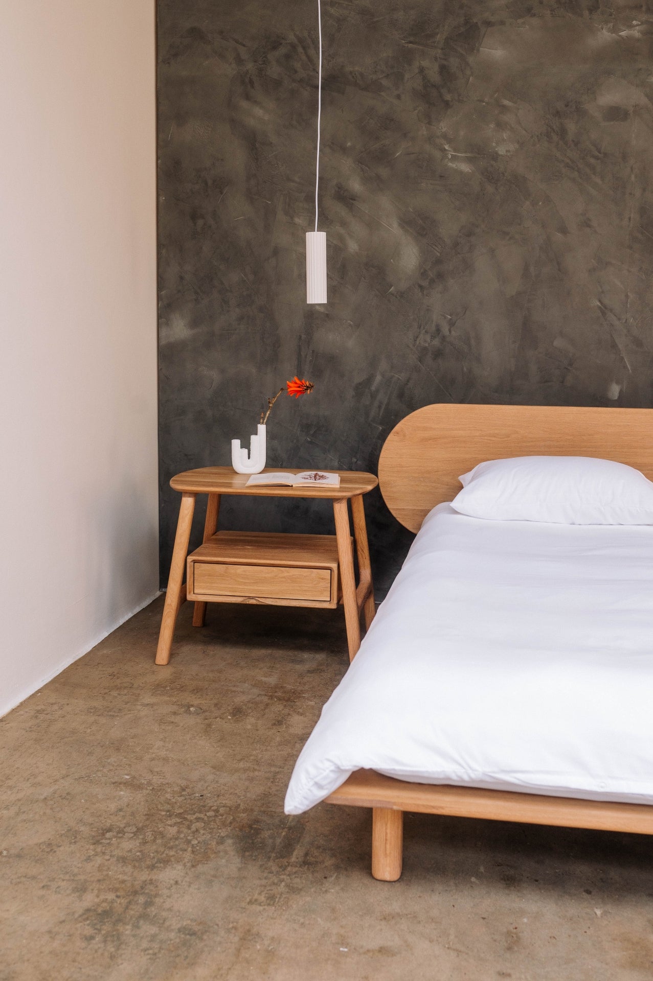 Dreamer Bed Pill Headboard