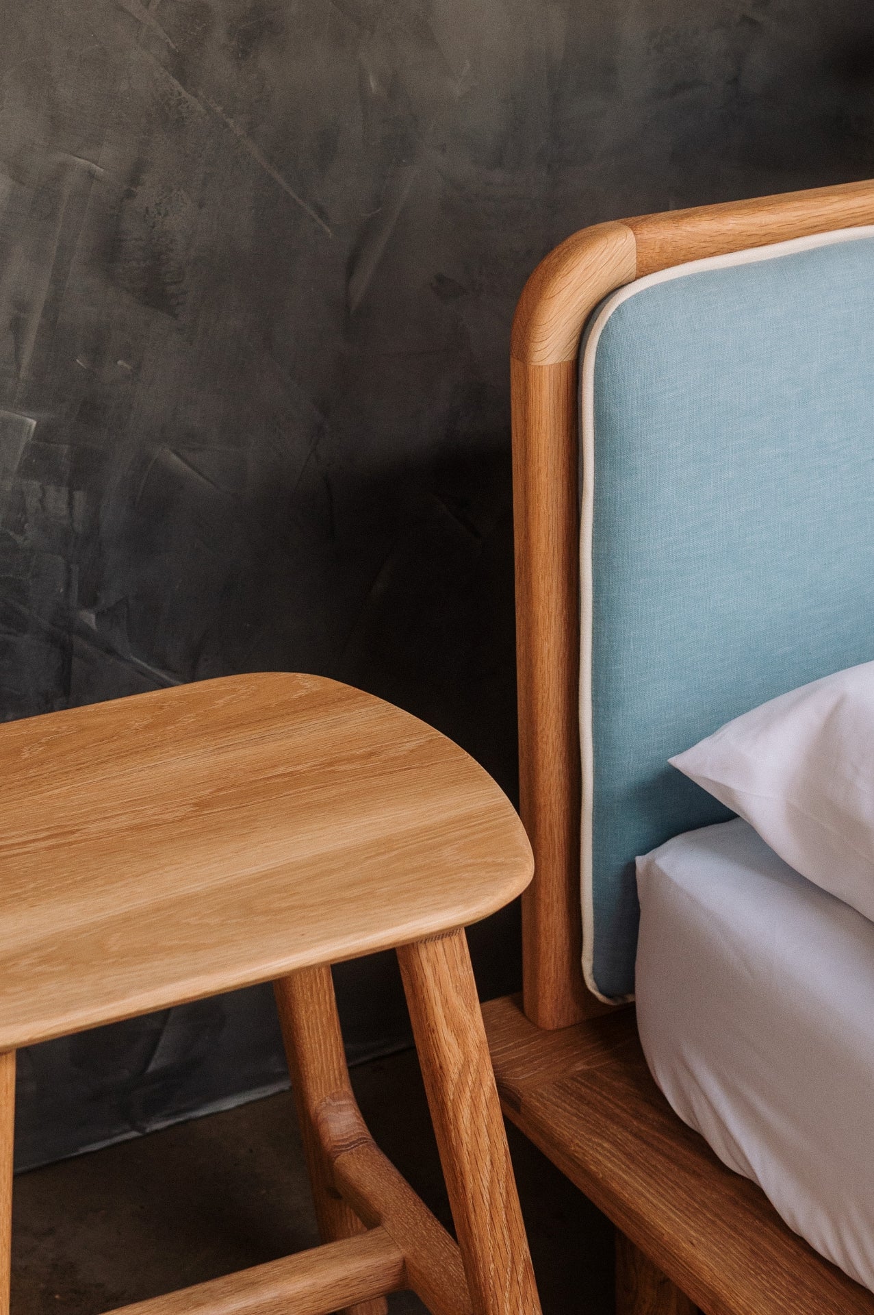 Dreamer Bed Upholstered Headboard