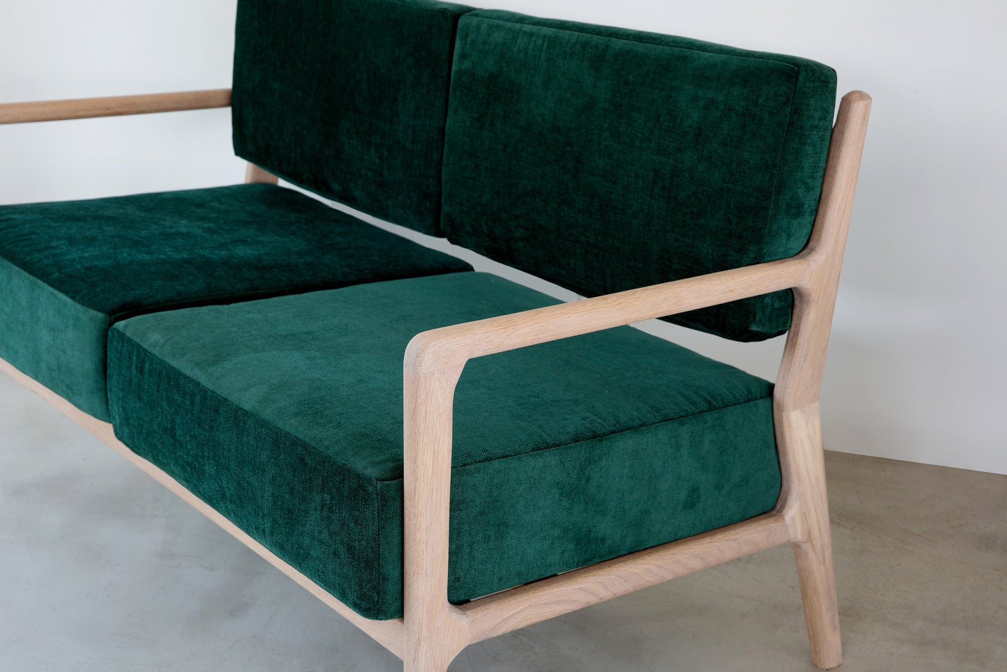 Petite Selah Bench