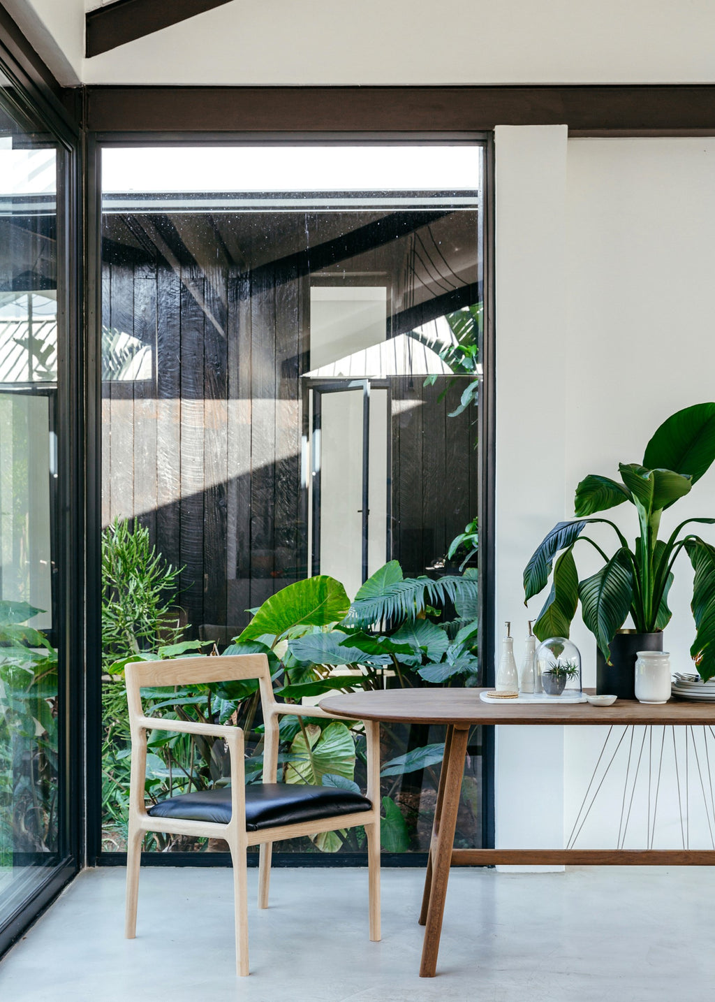 Floc Table