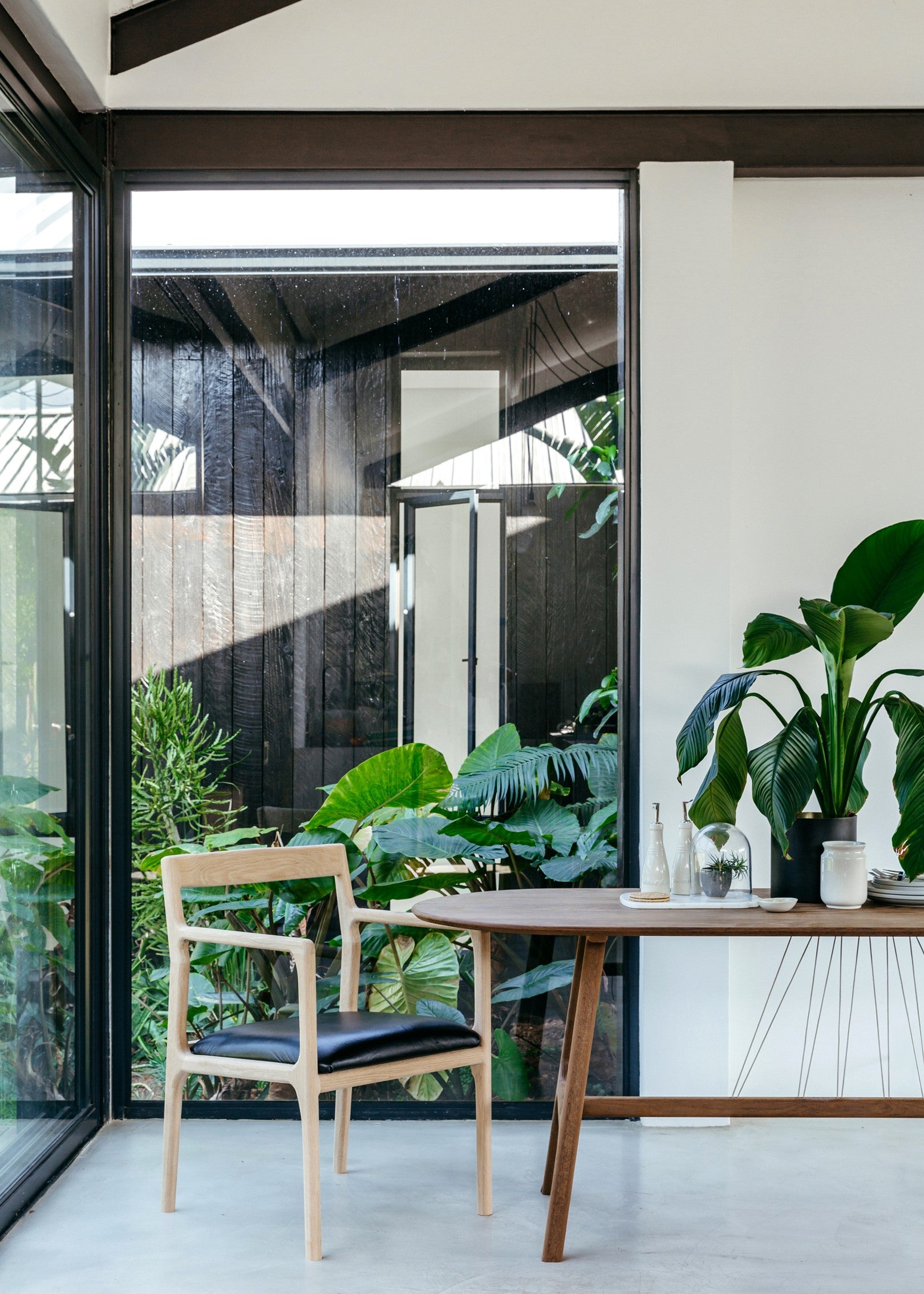 Floc Table